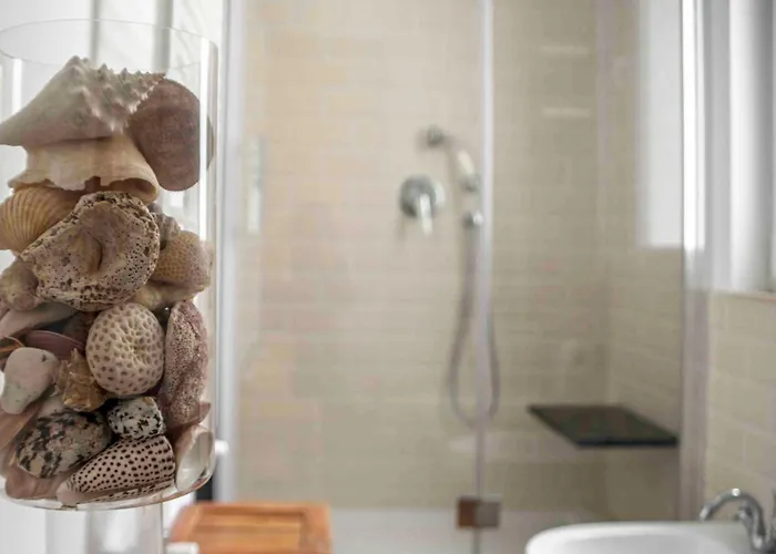 Rosy's House Un Attico A Due Passi Dall'acquario Parking Free 아파트 제노바