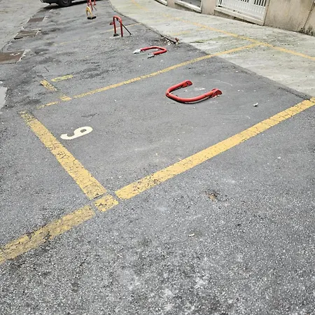 Rosy's House Un Attico A Due Passi Dall'acquario Parking Free Genua