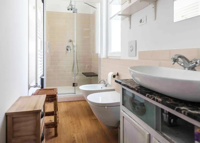 Rosy's House Un Attico A Due Passi Dall'acquario Parking Free *